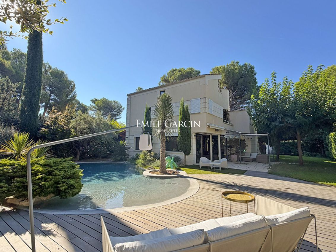 Maison 5 pièces 185 m² · à Aix-en-Provence · 185 m² · 1 325 000 €