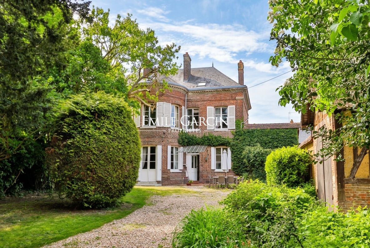Maison 7 pièces 300 m² · à Bernay · 300 m² · 440 000 €