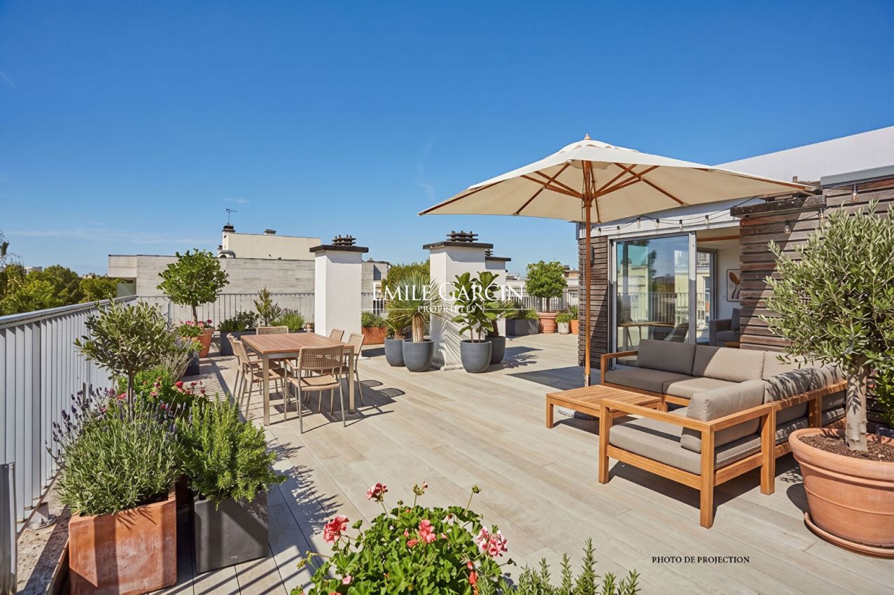 Appartement 5 pièces 137 m² · à Neuilly-sur-Seine · 137 m² · 2 100 000 €