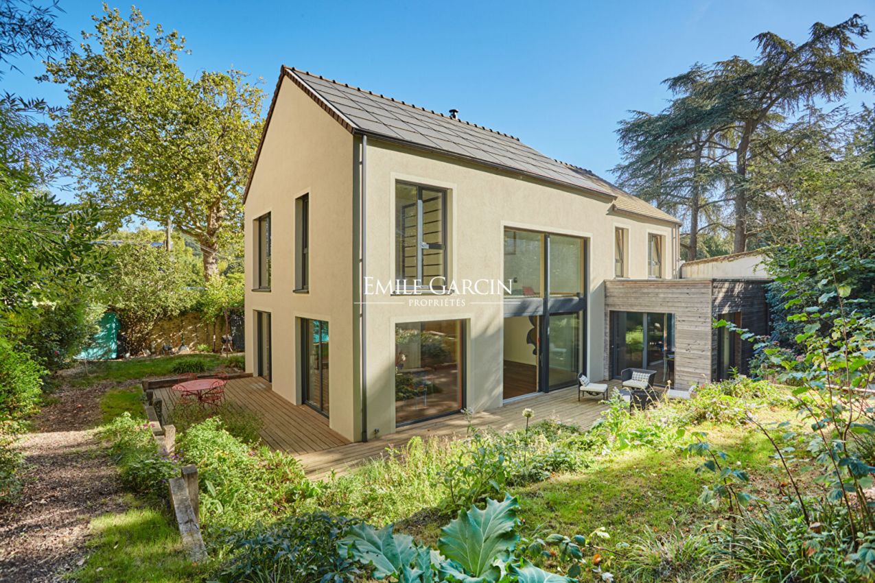 Maison 7 pièces 210 m² · à Jouy-en-Josas · 210 m² · 1 195 000 €