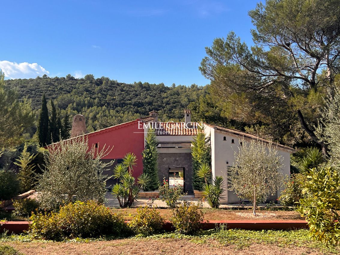 Maison 7 pièces 351 m² · à Biot · 351 m² · 1 990 000 €
