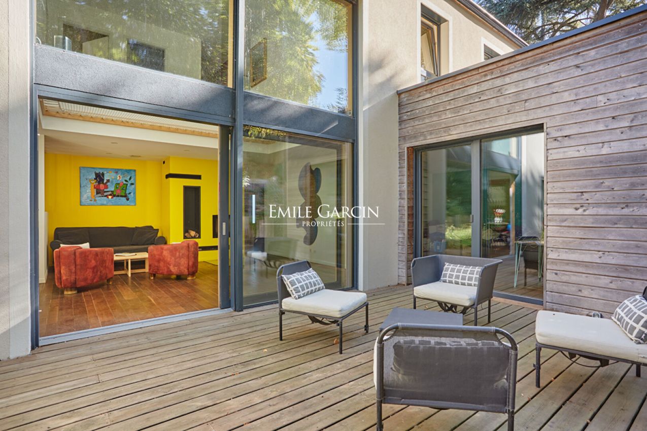 Maison 7 pièces 210 m² · à Jouy-en-Josas · 210 m² · 1 195 000 €