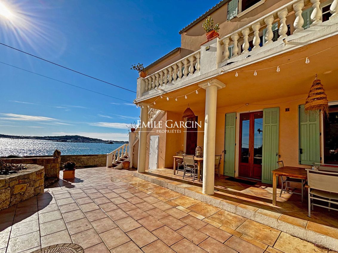 Maison 5 pièces 160 m² · à La Seyne-sur-Mer · 160 m² · 995 000 €
